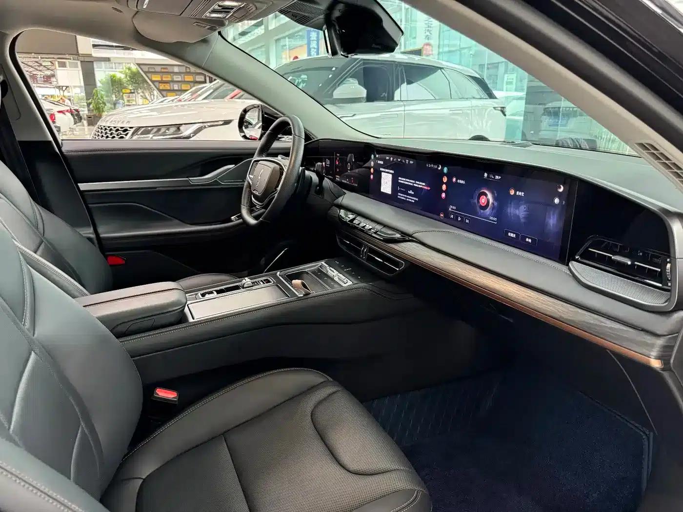 Lincoln Z 2024 2.0T Premium Edition — миниатюра 14