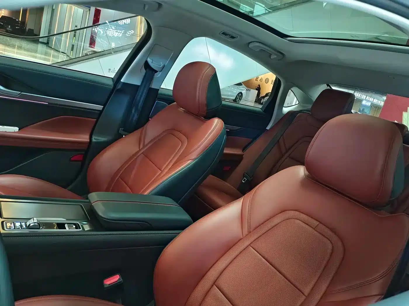 Lincoln Z 2024 2.0T Premium Edition — миниатюра 13