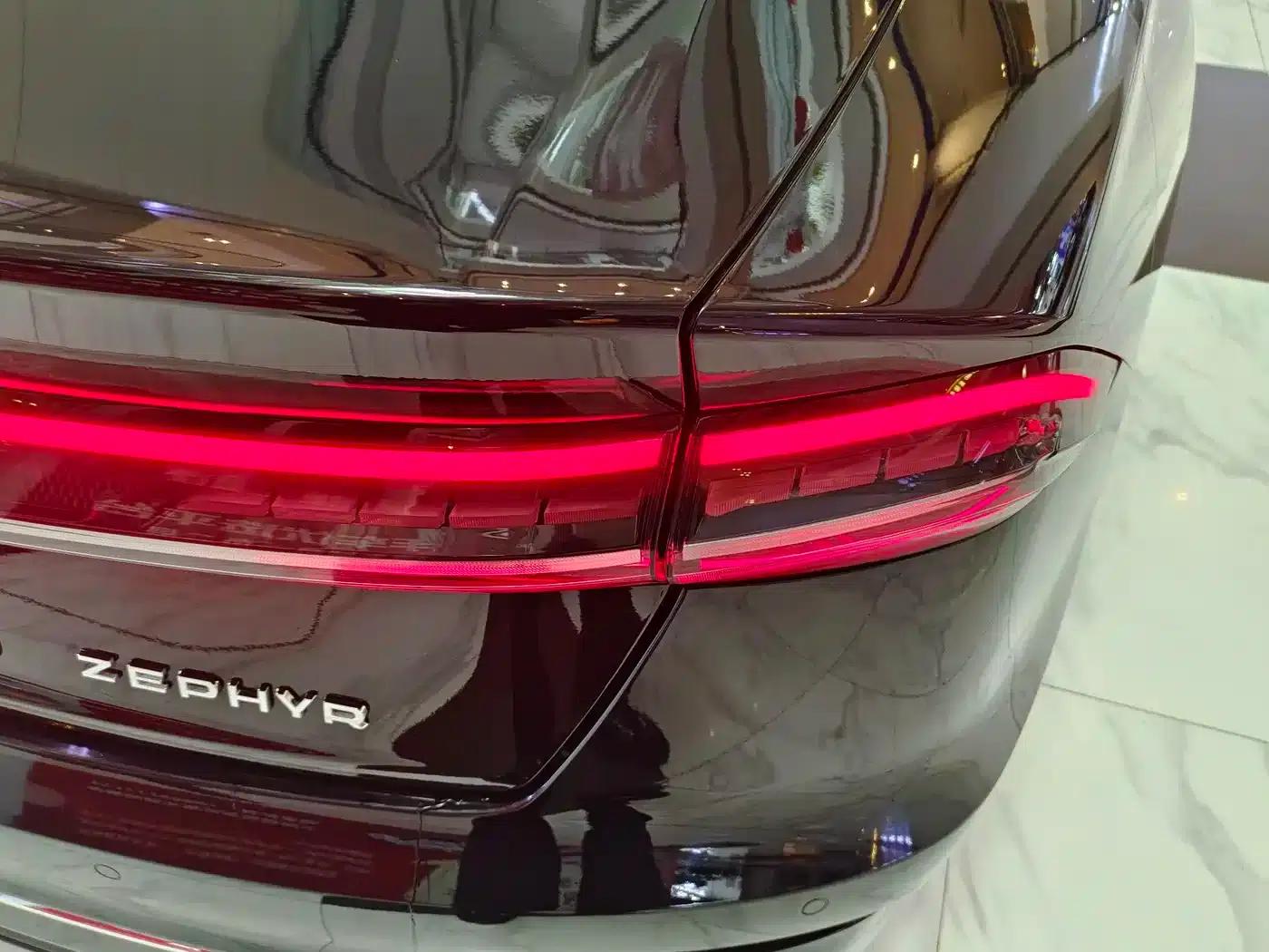 Lincoln Z 2024 2.0T Premium Edition — миниатюра 19