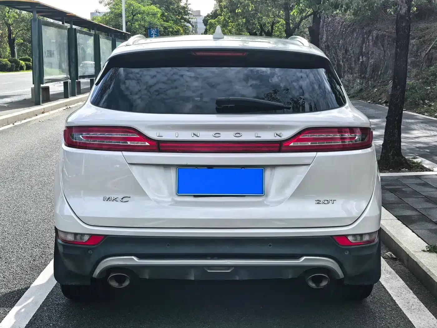 Lincoln MKC 2017 2.0T Two-Wheel Drive Premium Edition — миниатюра 15