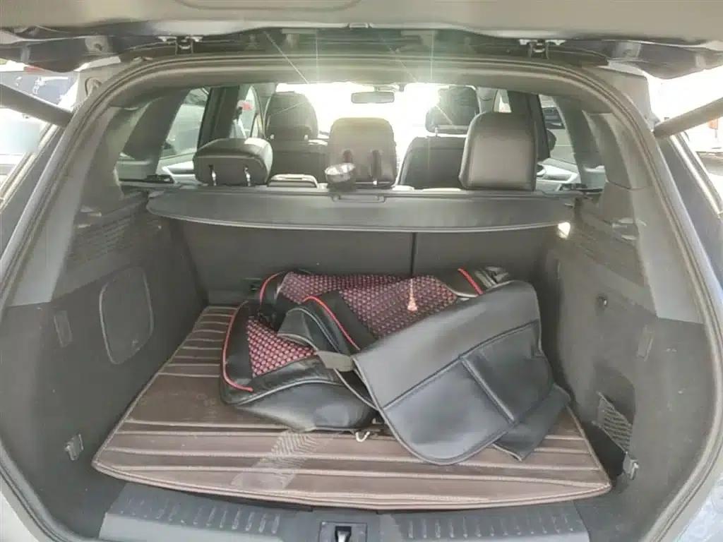 Lincoln MKC 2017 2.0T Two-Wheel Drive Premium Edition — миниатюра 18