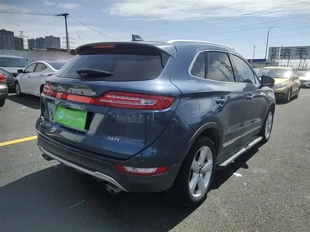 Lincoln MKC 2017 2.0T Two-Wheel Drive Premium Edition — миниатюра 6