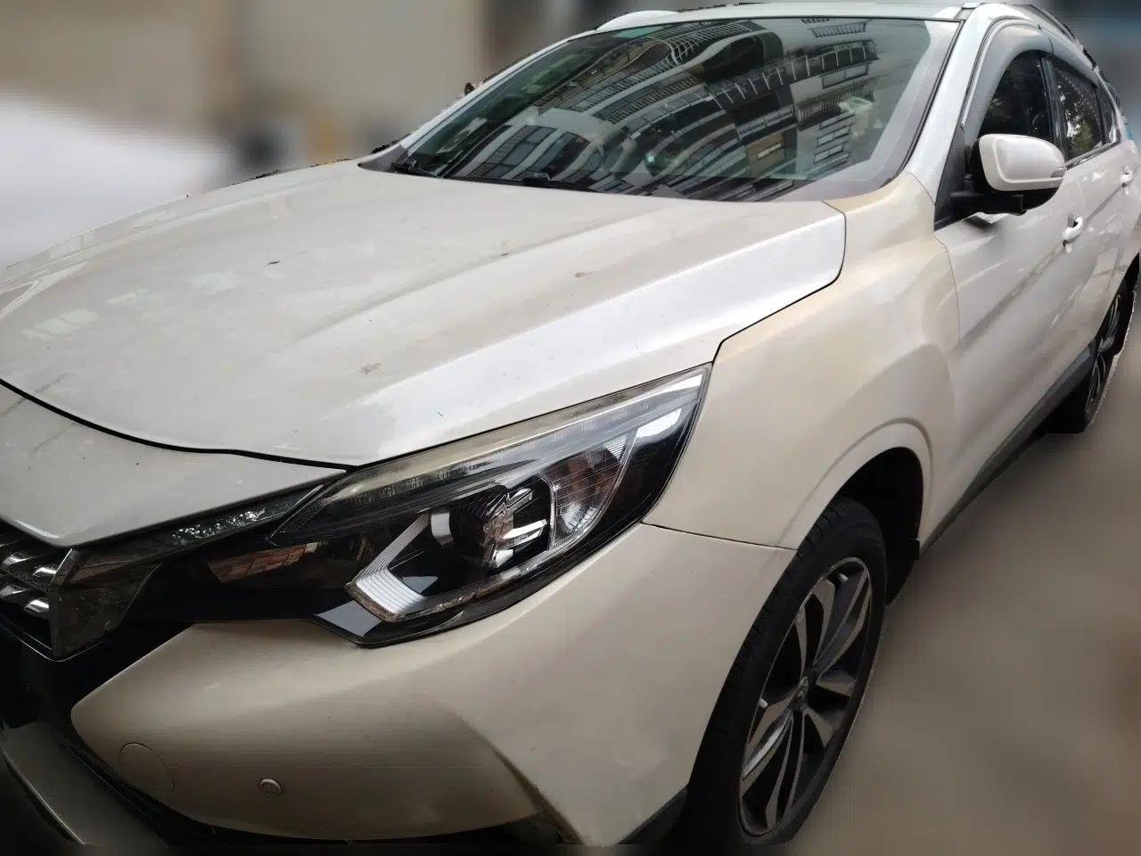 Venucia T90 2018 2.0L CVT Smart Connect Luxury Edition China V Standard — миниатюра 1