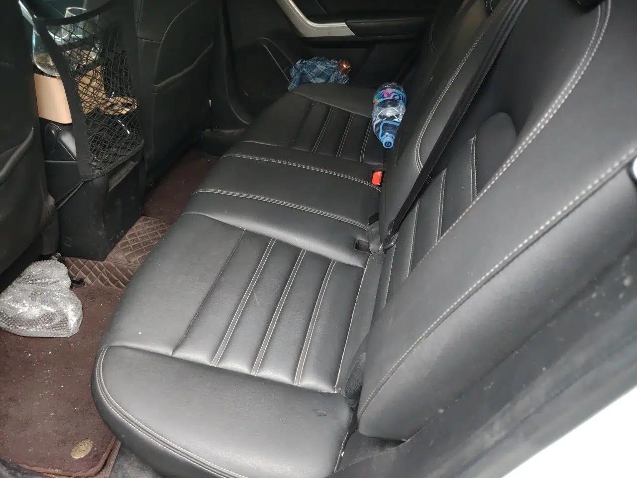 Venucia T90 2018 2.0L CVT Smart Connect Luxury Edition China V Standard — миниатюра 18