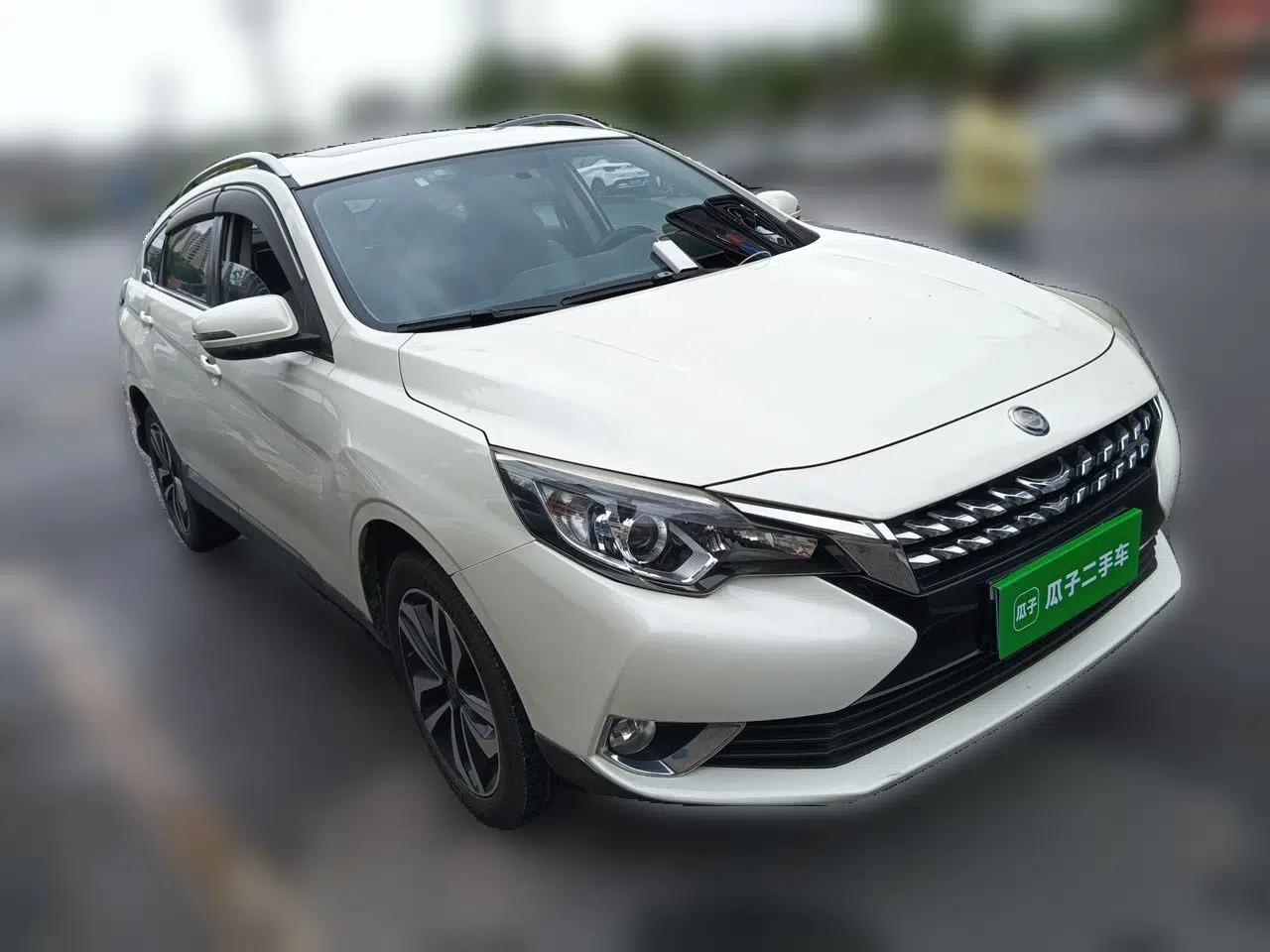 Venucia T90 2017 2.0L CVT Smart Edition — миниатюра 3