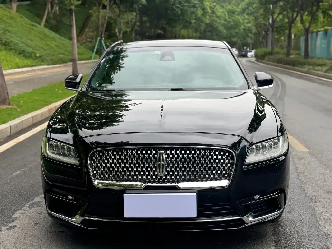Lincoln Continental 2019 2.0T Two-Wheel Drive Premium Edition (China V Emission Standard) — миниатюра 2