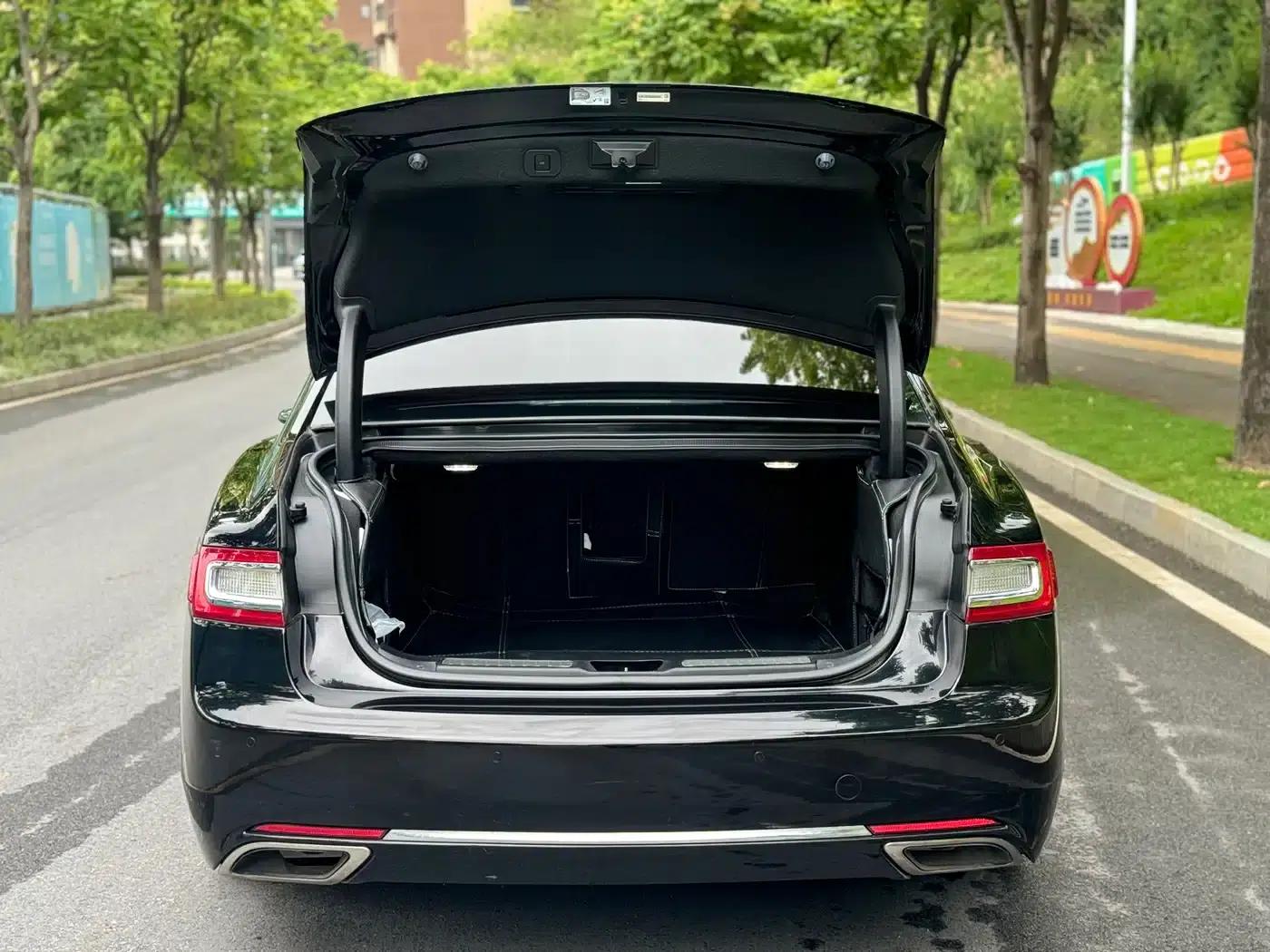 Lincoln Continental 2019 2.0T Two-Wheel Drive Premium Edition (China V Emission Standard) — миниатюра 8