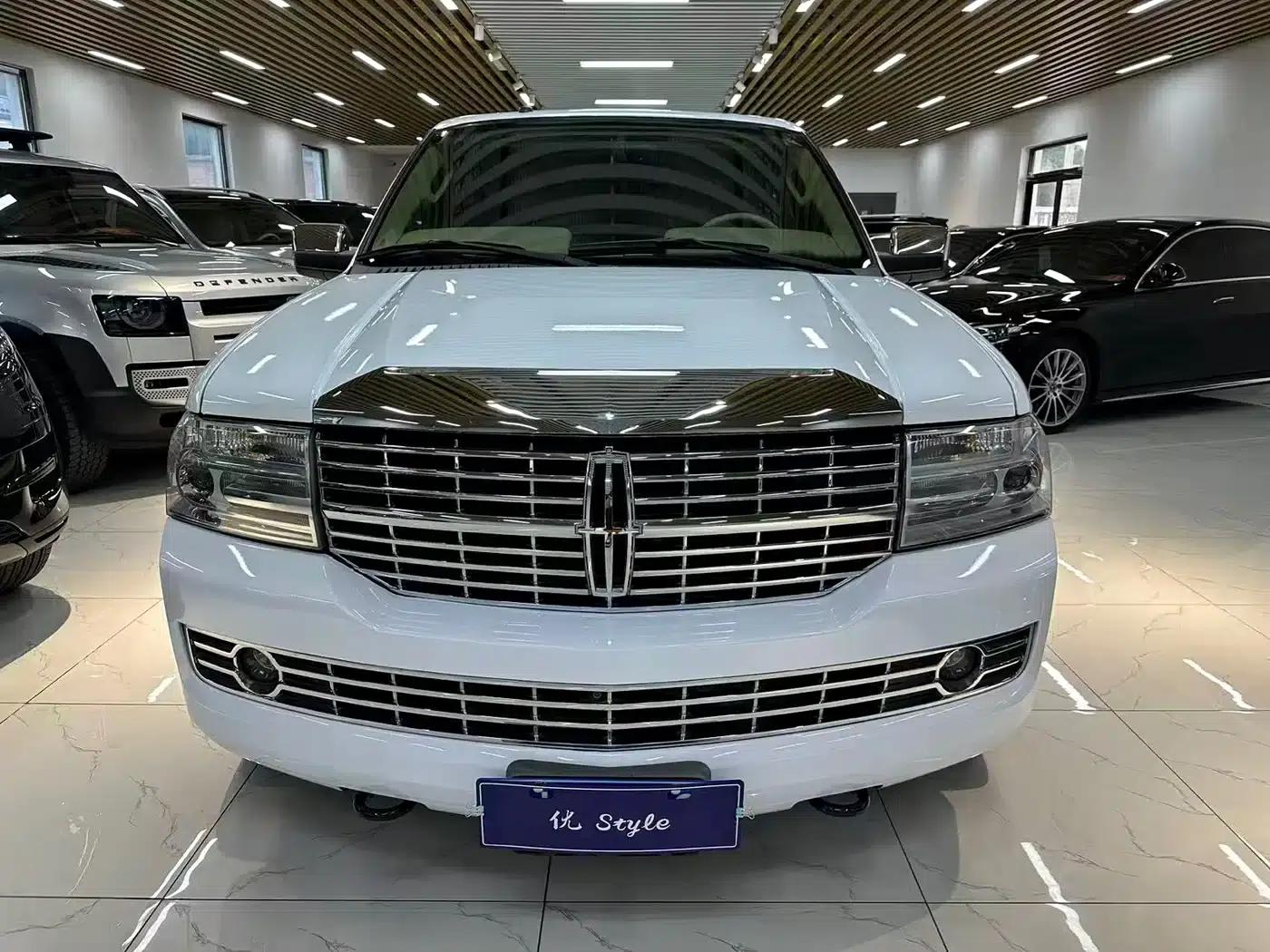 Navigator One 2008 Model 5.4L Extended Version — миниатюра 2