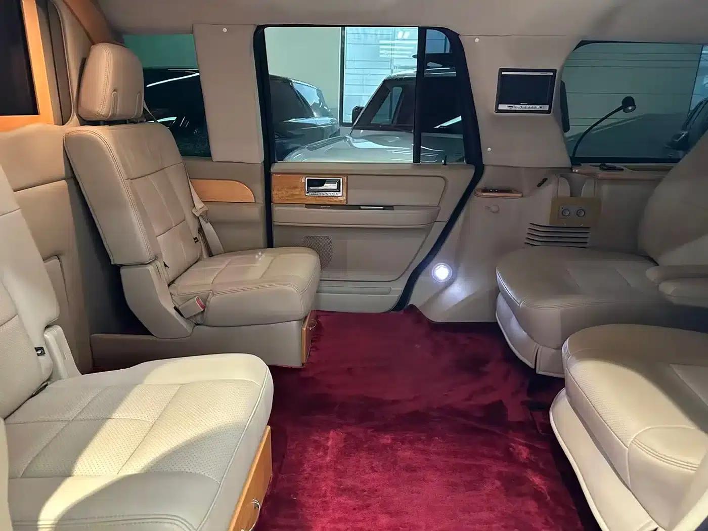 Navigator One 2008 Model 5.4L Extended Version — миниатюра 14
