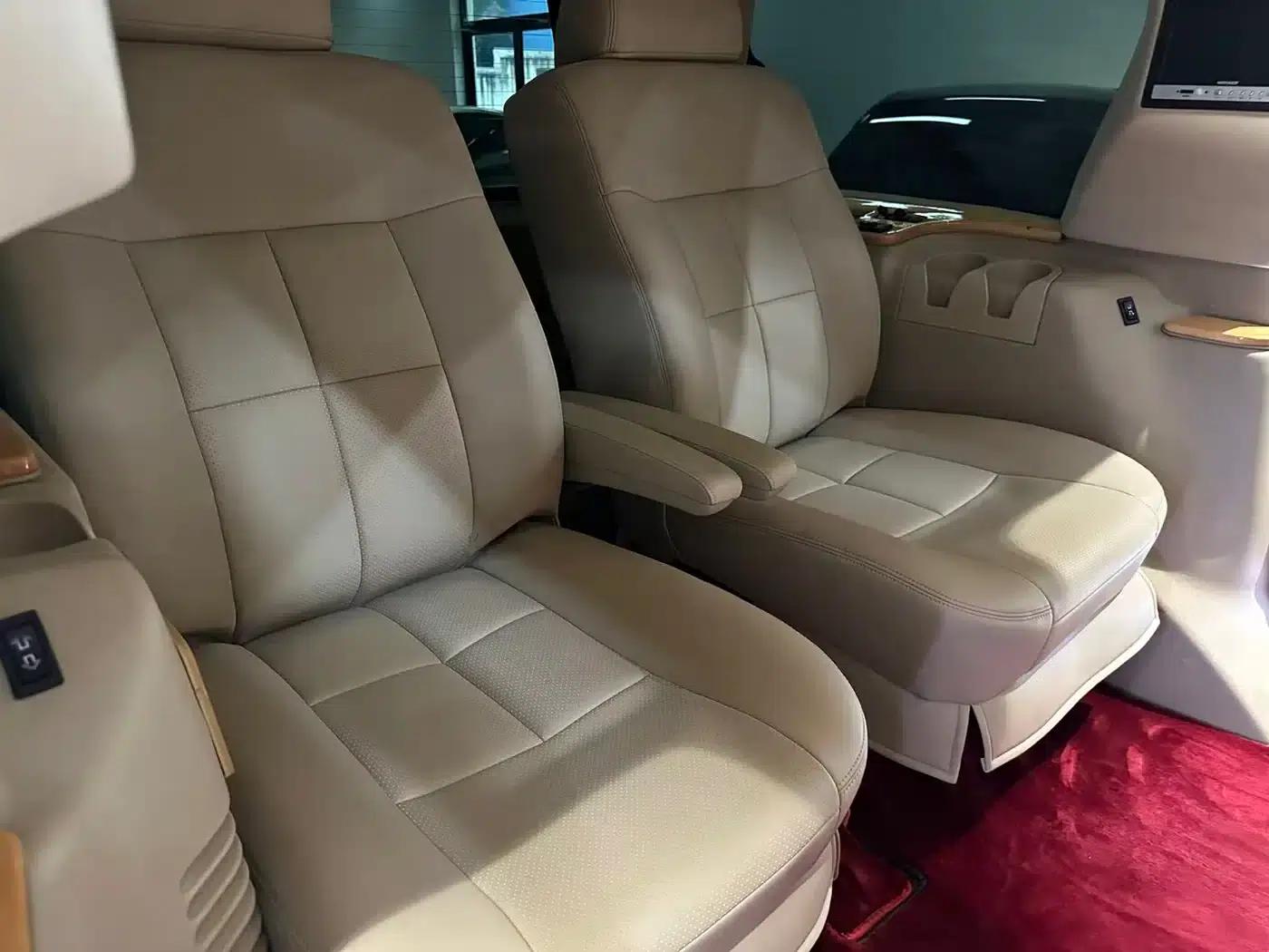 Navigator One 2008 Model 5.4L Extended Version — миниатюра 15