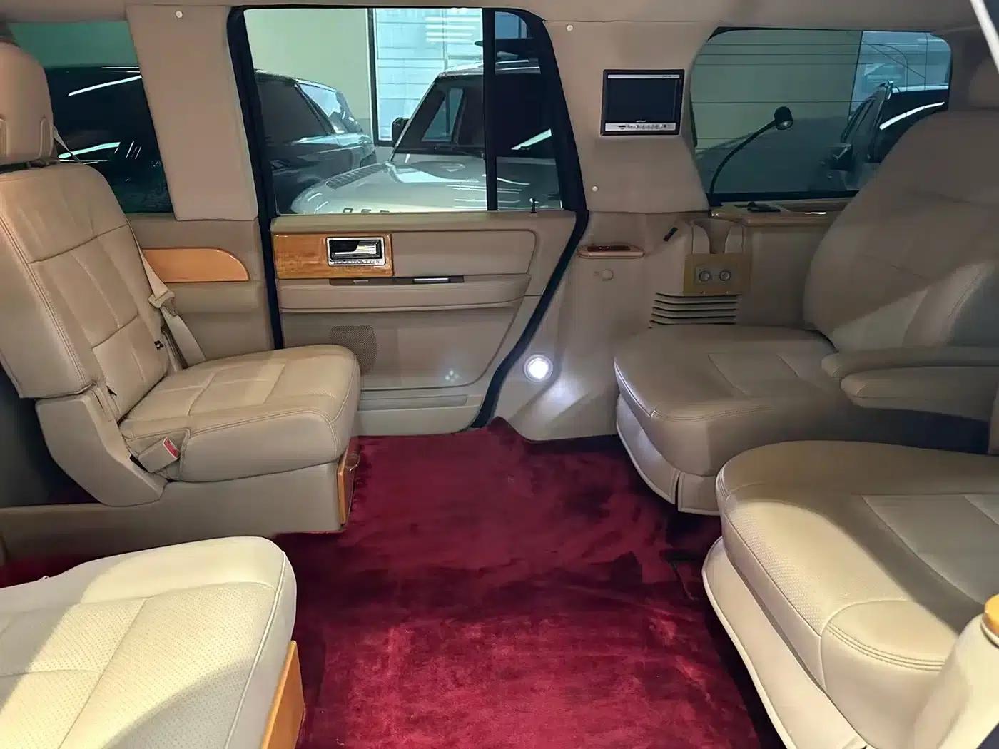 Navigator One 2008 Model 5.4L Extended Version — миниатюра 16