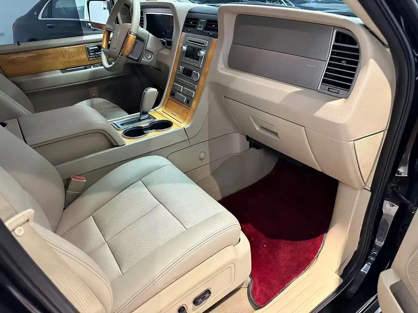Navigator One 2008 Model 5.4L Extended Version — миниатюра 10