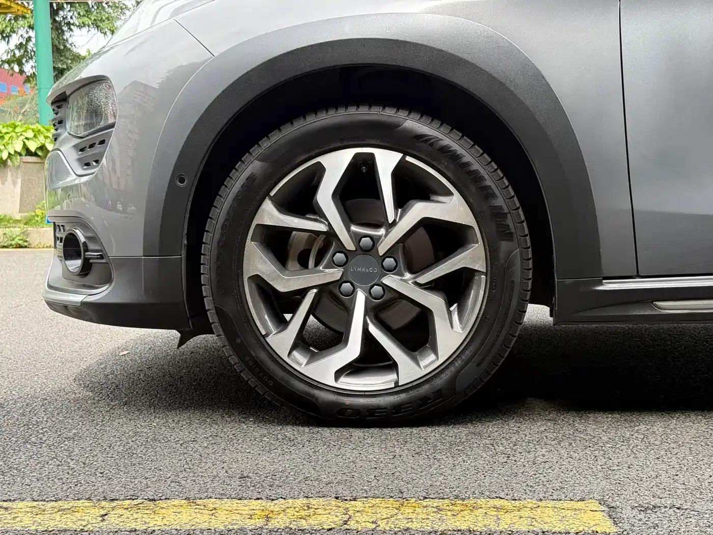 Lynk & Co 02 2018 1.5T DCT 2WD Pro Edition (National V Emission Standard) — миниатюра 16
