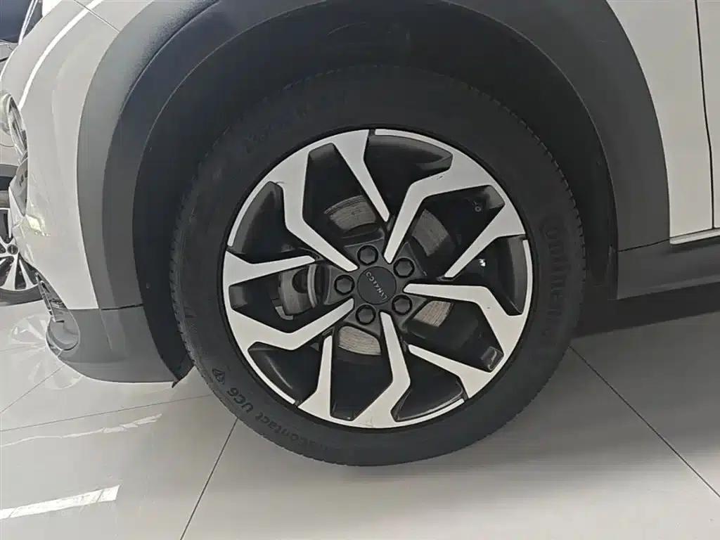 Lynk & Co 02 2018 1.5T DCT 2WD Sport Edition (National V Emission Standard) — миниатюра 23