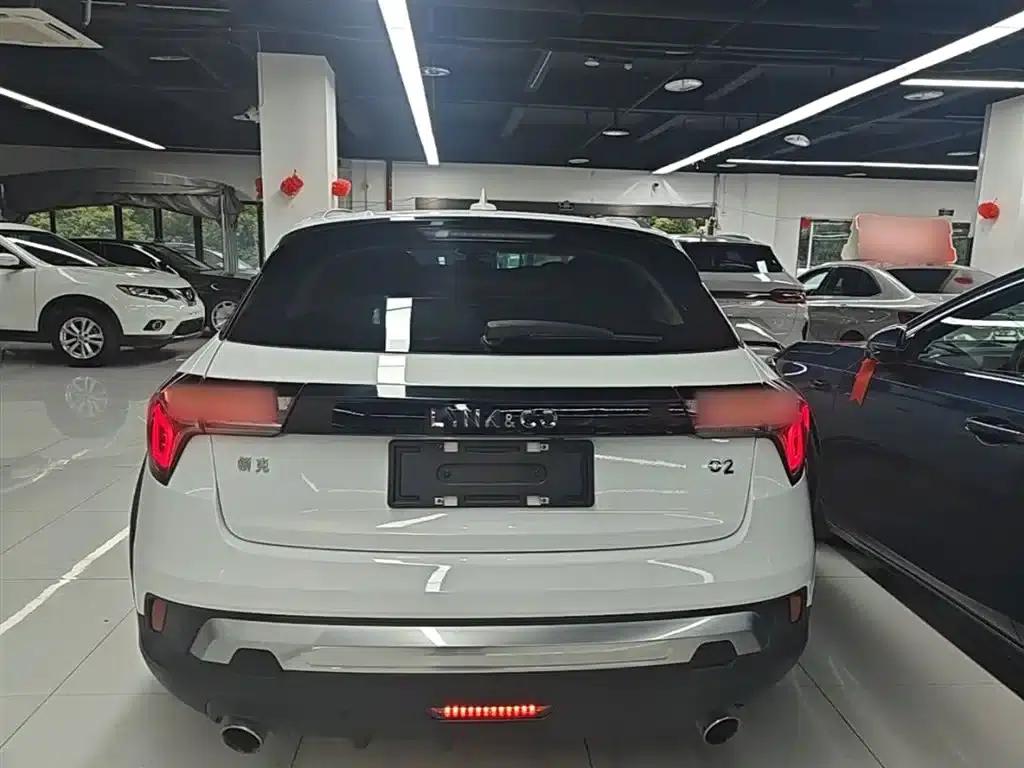 Lynk & Co 02 2018 1.5T DCT 2WD Sport Edition (National V Emission Standard) — миниатюра 6