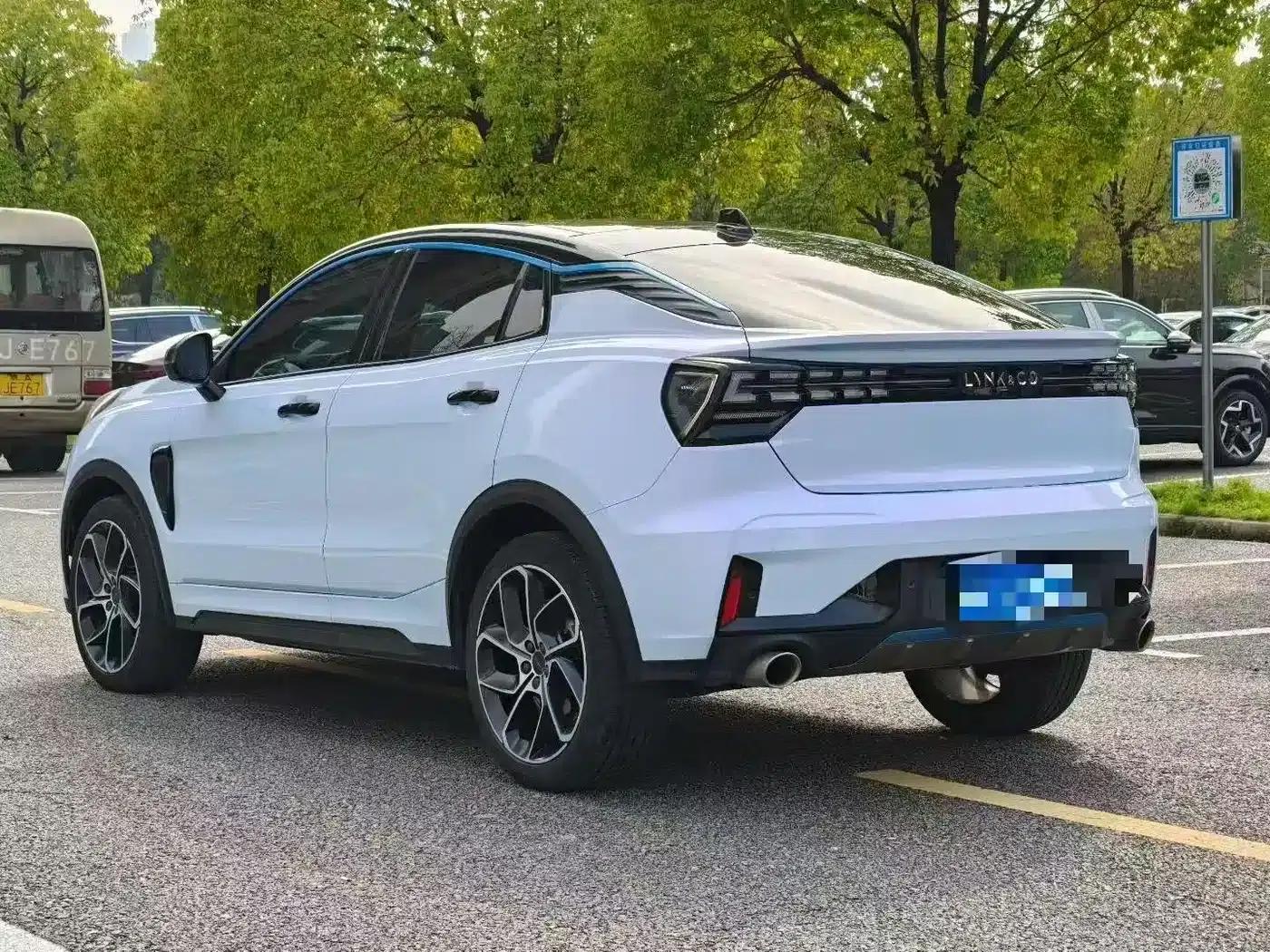 Lynk & Co 05 2020 2.0TD Two-Wheel Drive Halo — миниатюра 9