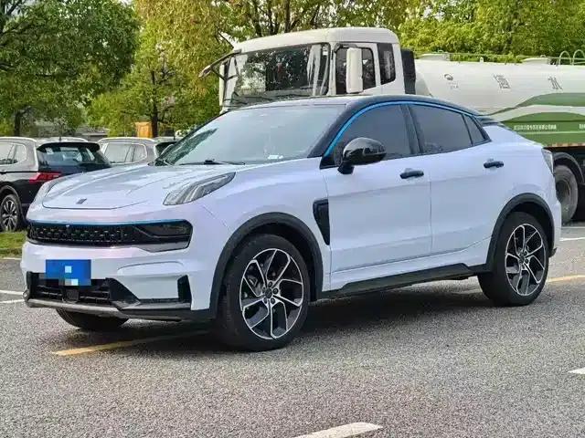 Lynk & Co 05 2020 2.0TD Two-Wheel Drive Halo