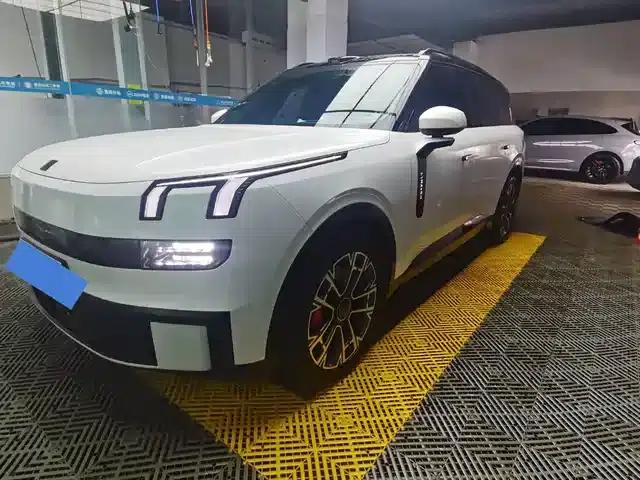 Lynk & Co 900 2025 2.0T Ultra 6-seater
