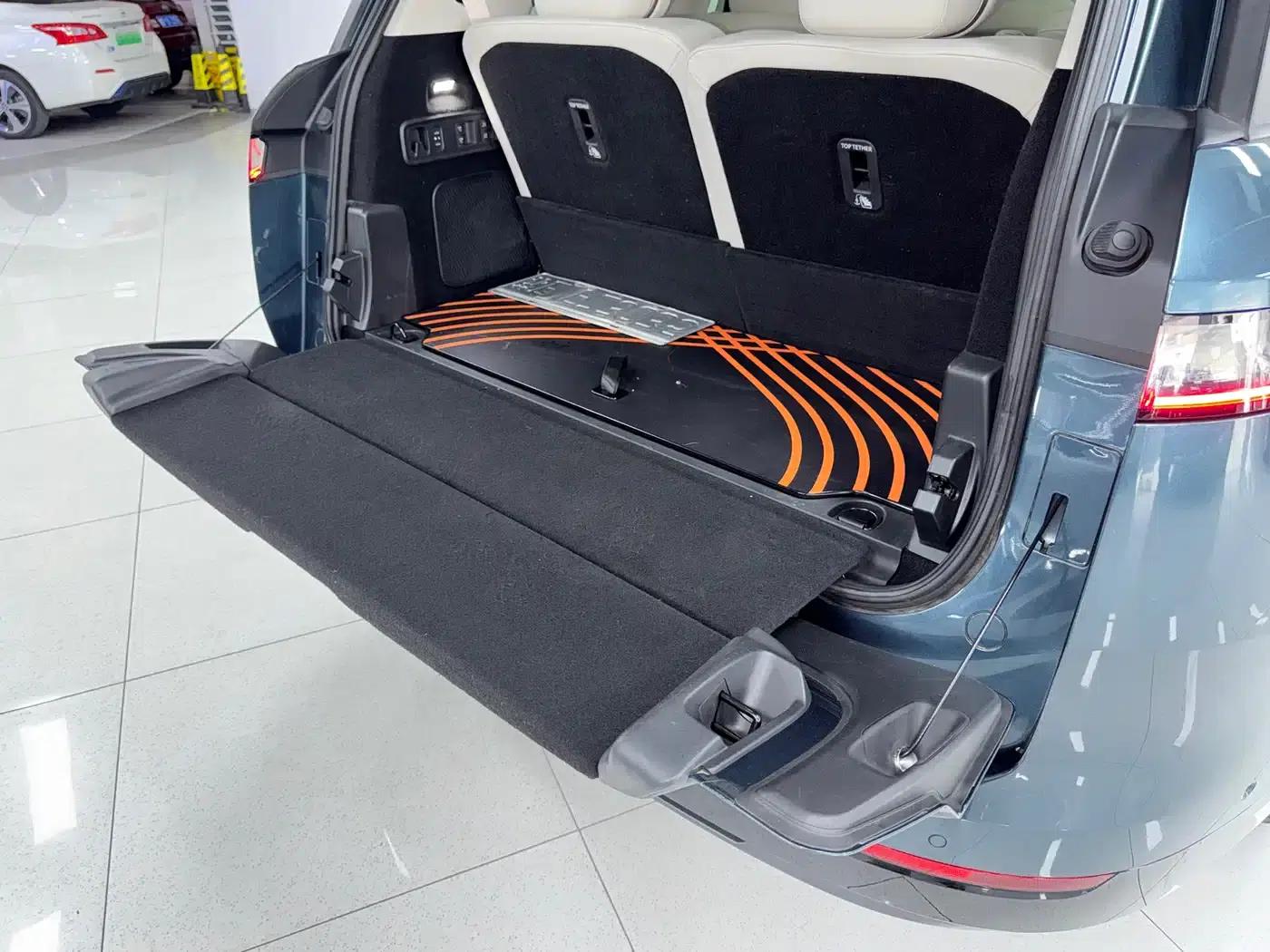 Lynk & Co 900 2025 2.0T Ultra 6-seater — миниатюра 16