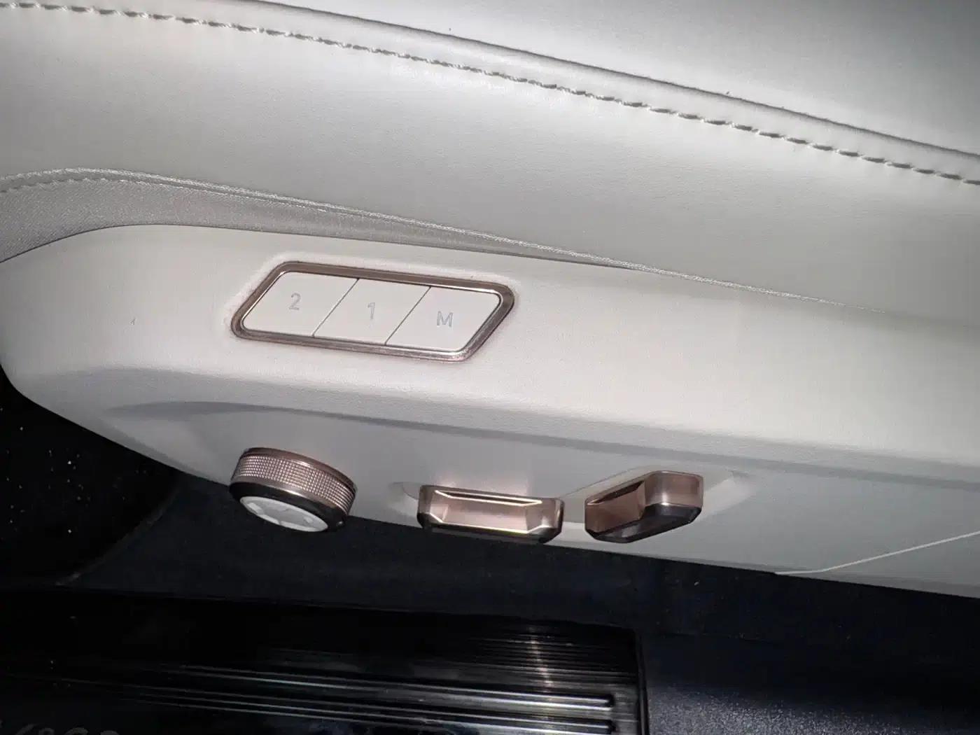 Lynk & Co 900 2025 2.0T Ultra 6-seater — миниатюра 25