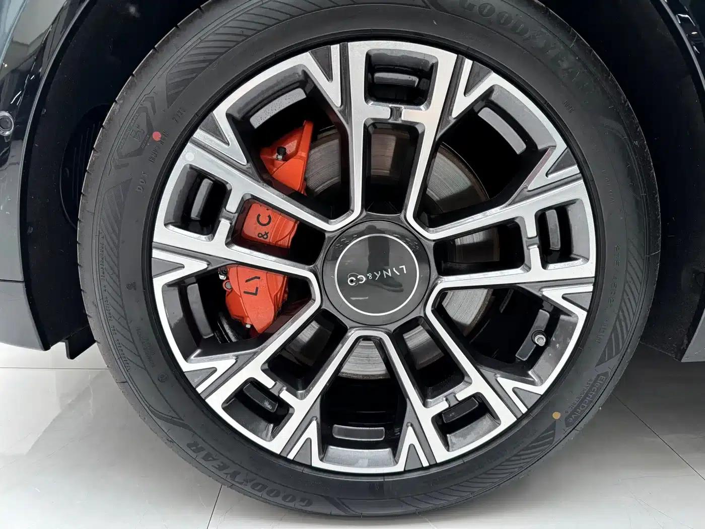 Lynk & Co 900 2025 2.0T Ultra 6-seater — миниатюра 8