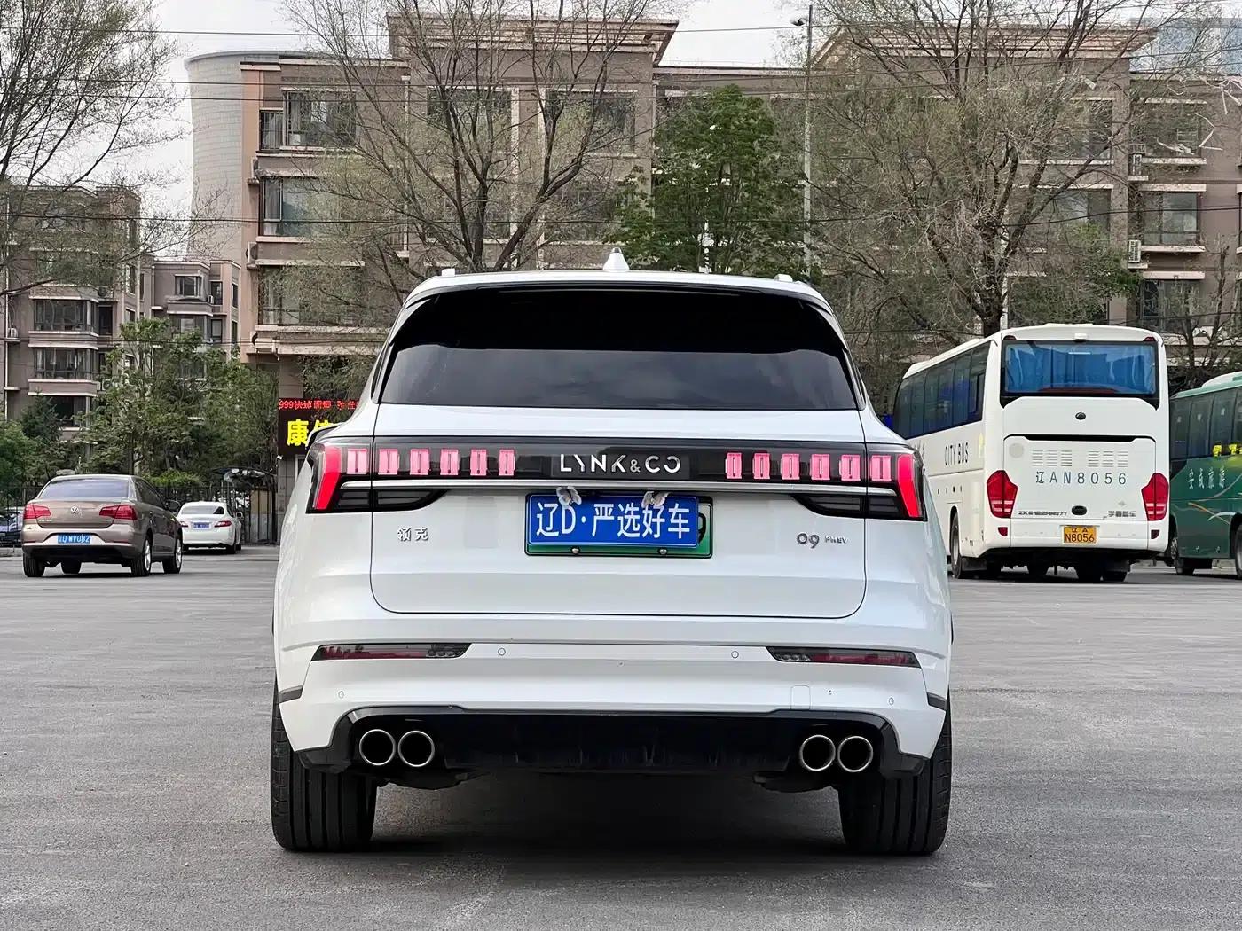 Lynk & Co 09 EM-P 2021 2.0T PHEV Ultra Six-Seater — миниатюра 5
