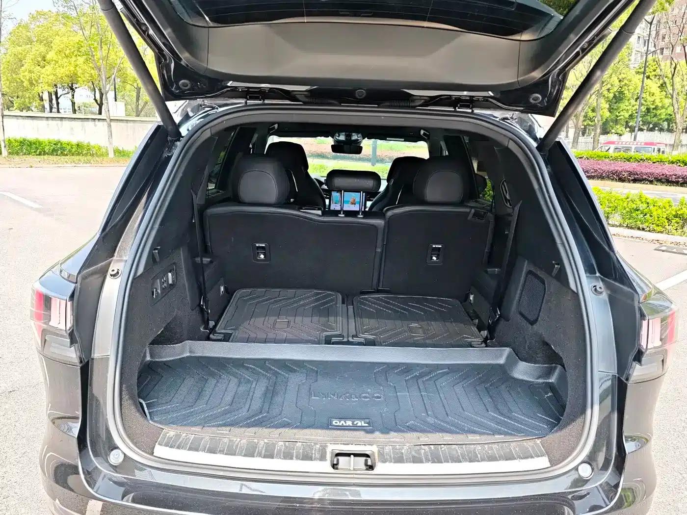 Lynk & Co 09 EM-P 2021 2.0T PHEV Halo 7-seater — миниатюра 16