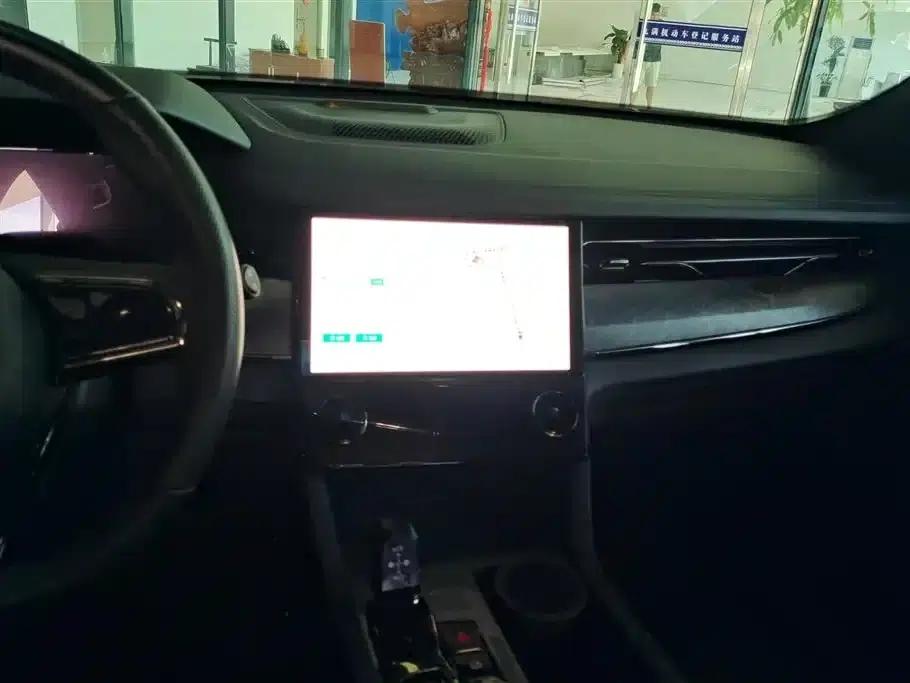 Lynk & Co 09 EM-P 2021 2.0T PHEV Halo 6-seater — миниатюра 13