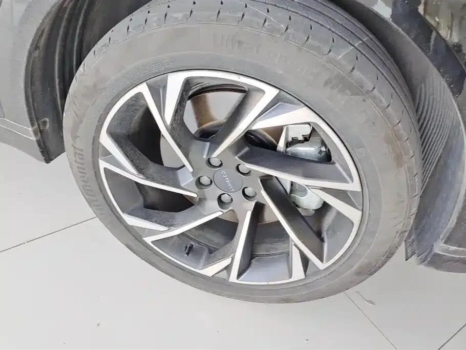 Lynk & Co 09 EM-P 2021 2.0T PHEV Halo 6-seater — миниатюра 6