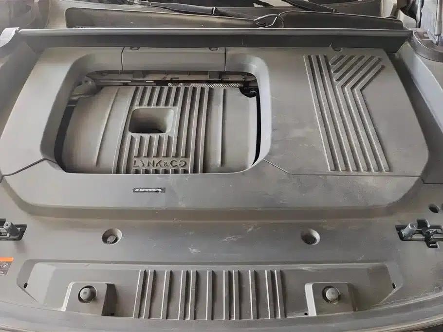 Lynk & Co 09 EM-P 2021 2.0T PHEV Halo 6-seater — миниатюра 10