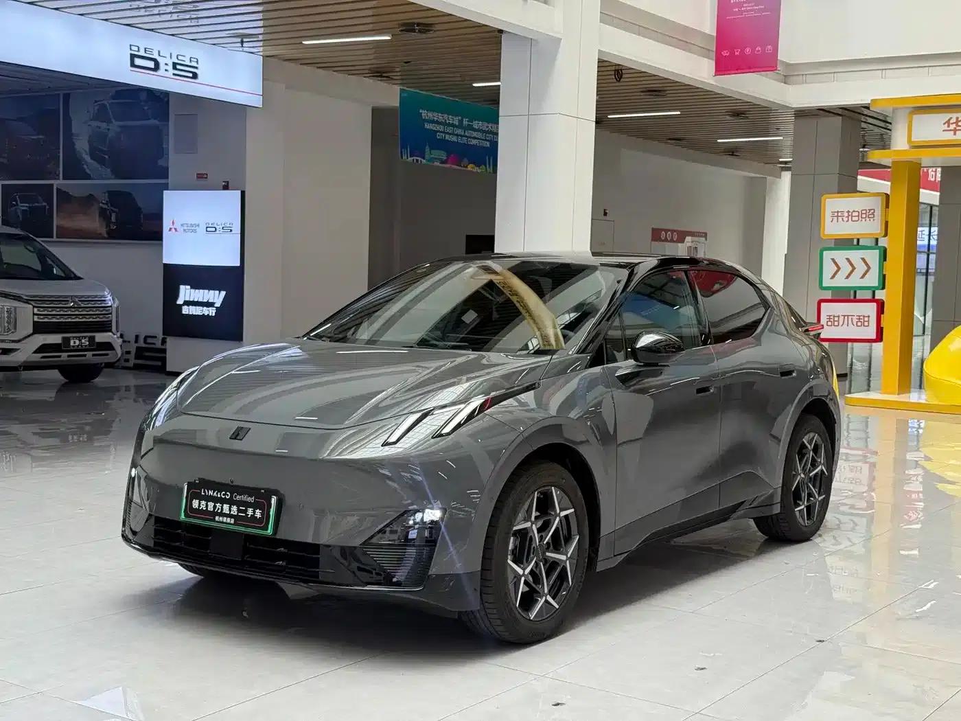 Lynk & Co Z20 2025 Model 530km RWD Pro — миниатюра 1