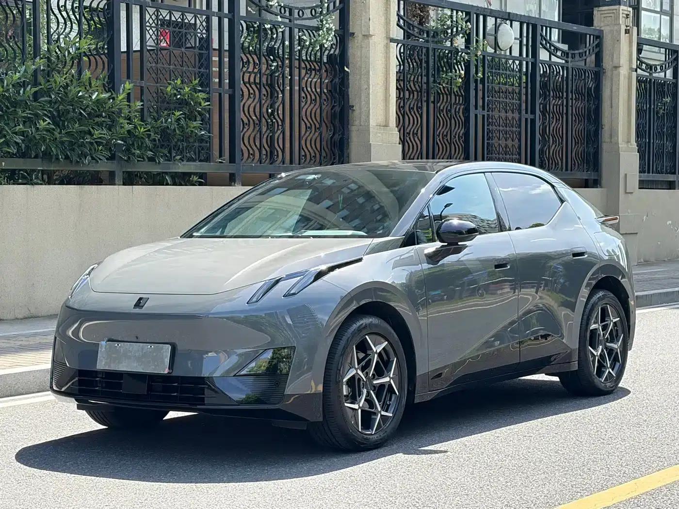 Lynk & Co Z20 2025 Model, 530km/h Rear-Wheel Drive Max — миниатюра 1