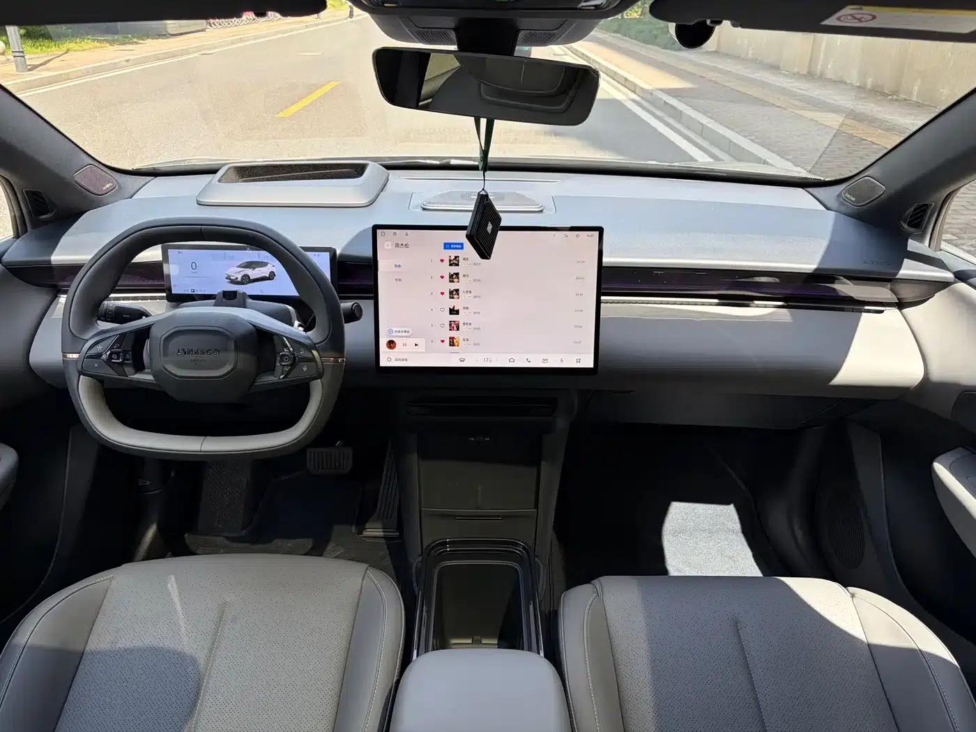 Lynk & Co Z20 2025 Model, 530km/h Rear-Wheel Drive Max — миниатюра 8