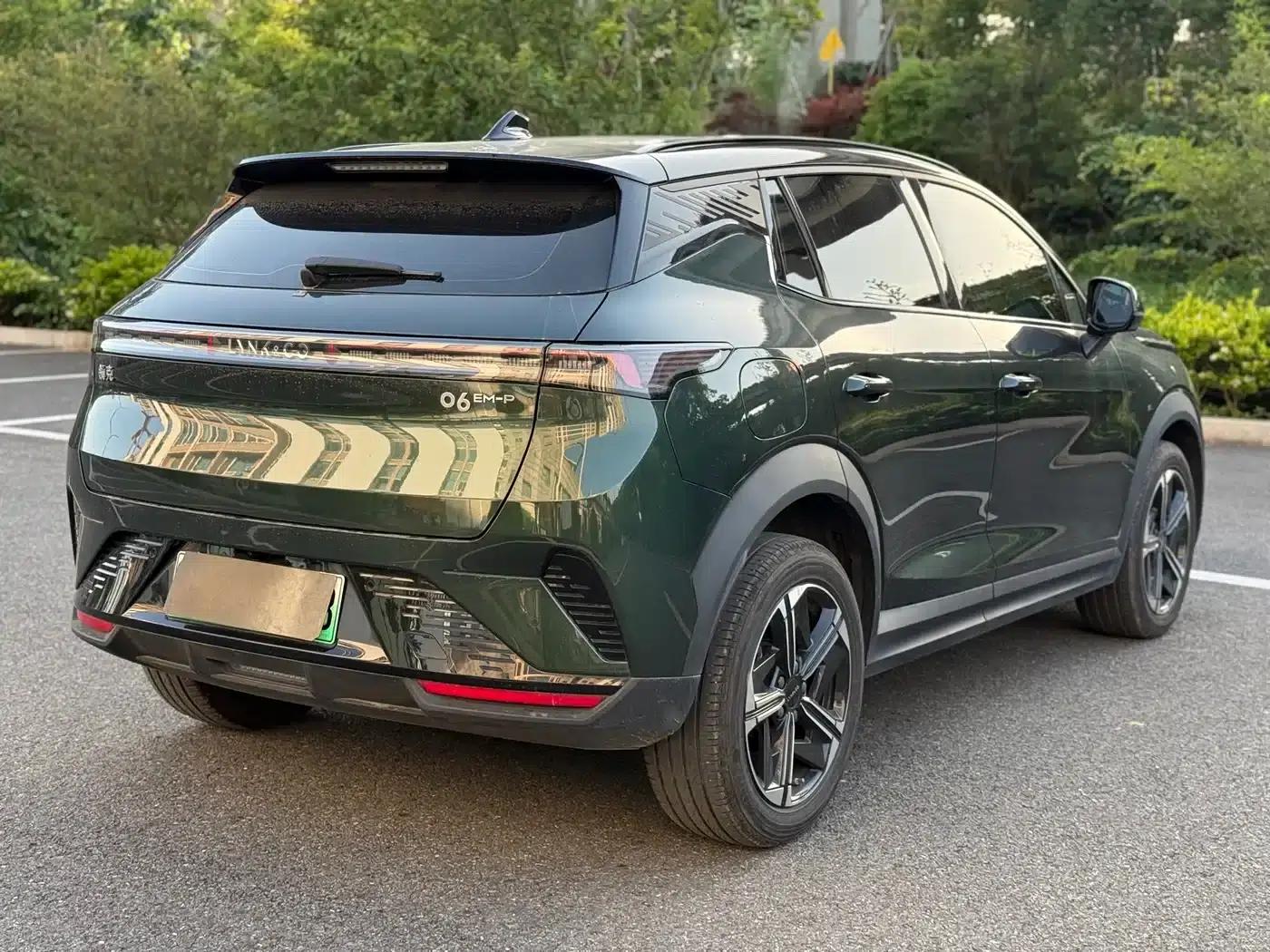 Lynk & Co 06 EM-P 2023 Model, EM-P 126km Long Range Halo — миниатюра 5