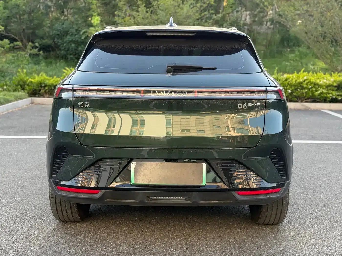 Lynk & Co 06 EM-P 2023 Model, EM-P 126km Long Range Halo — миниатюра 6