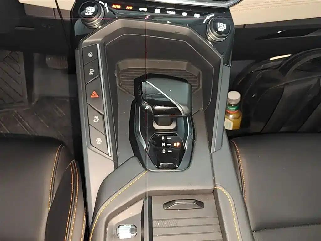 Lynk & Co 06 EM-P 2022 PHEV 84KM Range Pro — миниатюра 14