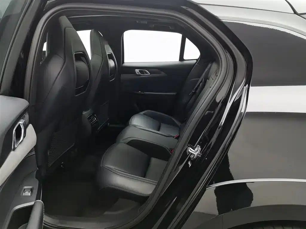 Lynk & Co 02 Hatchback 2022 2.0TD Plus — миниатюра 15