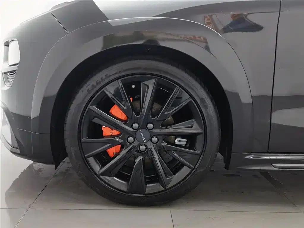 Lynk & Co 02 Hatchback 2022 2.0TD Plus — миниатюра 17