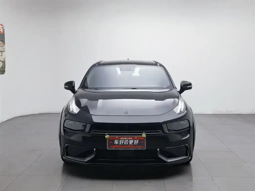 Lynk & Co 02 Hatchback 2022 2.0TD Plus — миниатюра 3