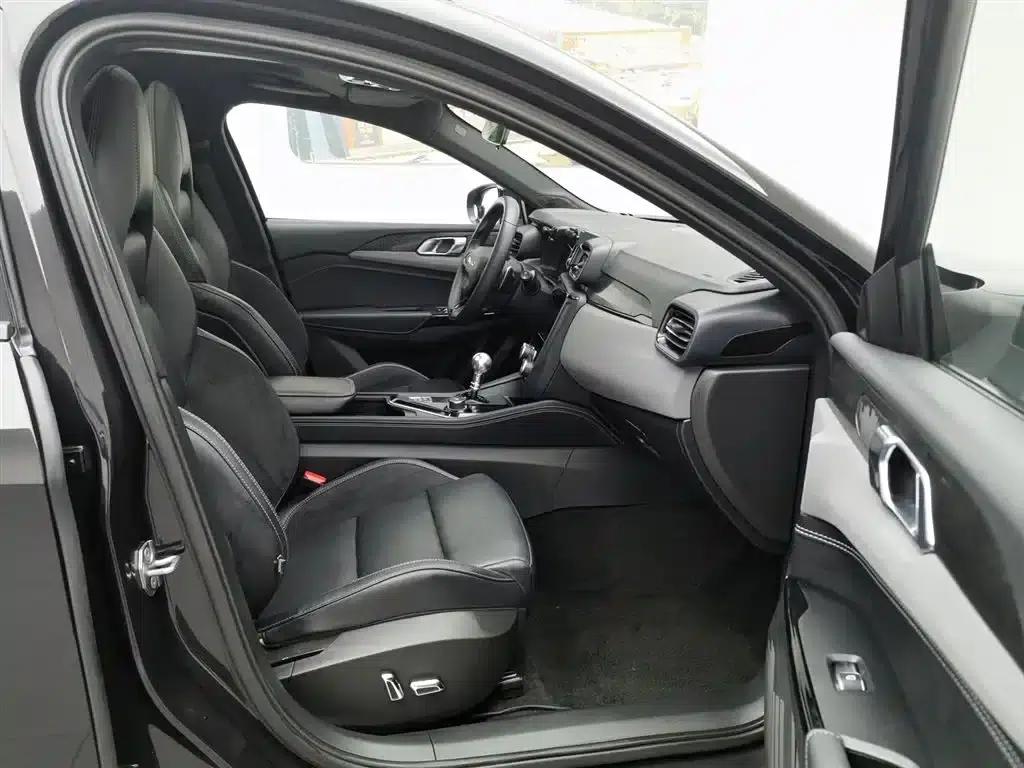 Lynk & Co 02 Hatchback 2022 2.0TD Plus — миниатюра 23