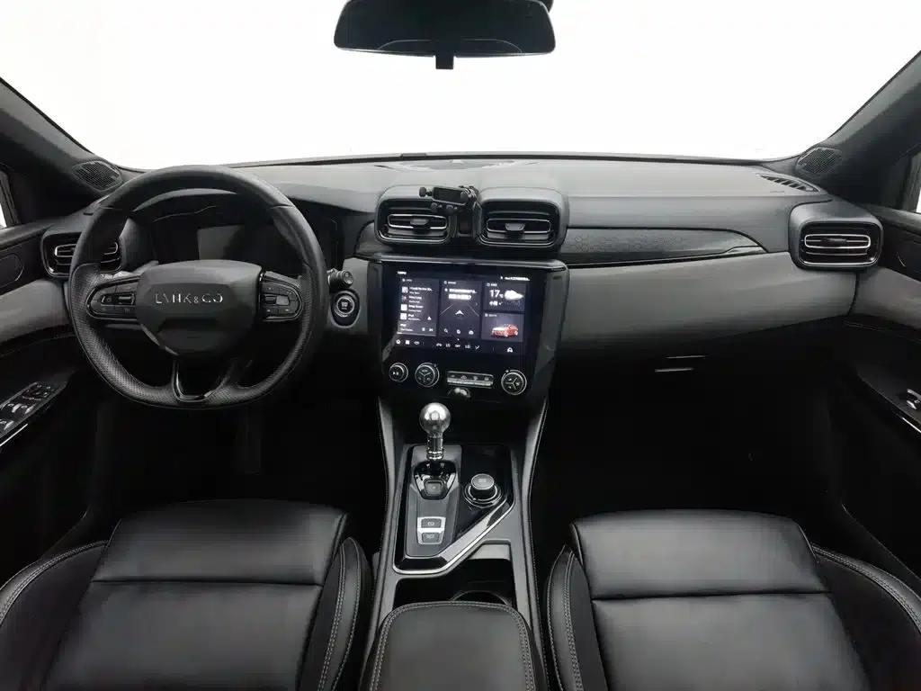 Lynk & Co 02 Hatchback 2022 2.0TD Plus — миниатюра 5