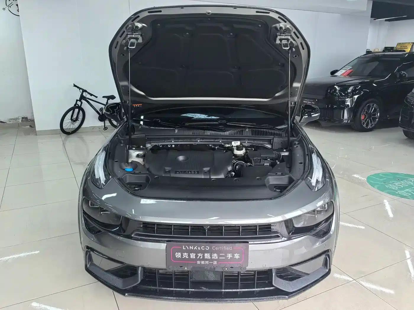 Lynk & Co 02 Hatchback 2022 2.0TD Pro — миниатюра 11