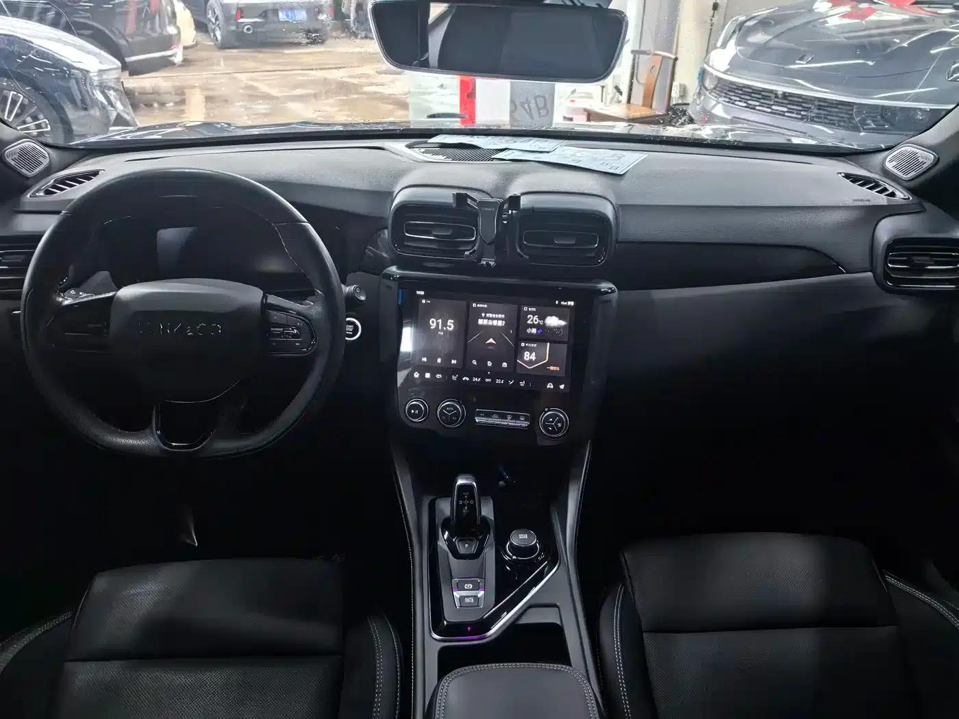 Lynk & Co 02 Hatchback 2022 2.0TD Pro — миниатюра 13