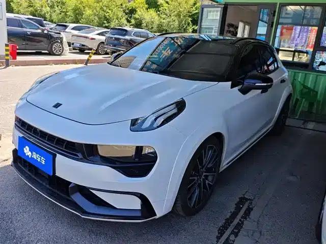 Lynk & Co 02 Hatchback 2022 2.0TD Summer Limited Edition