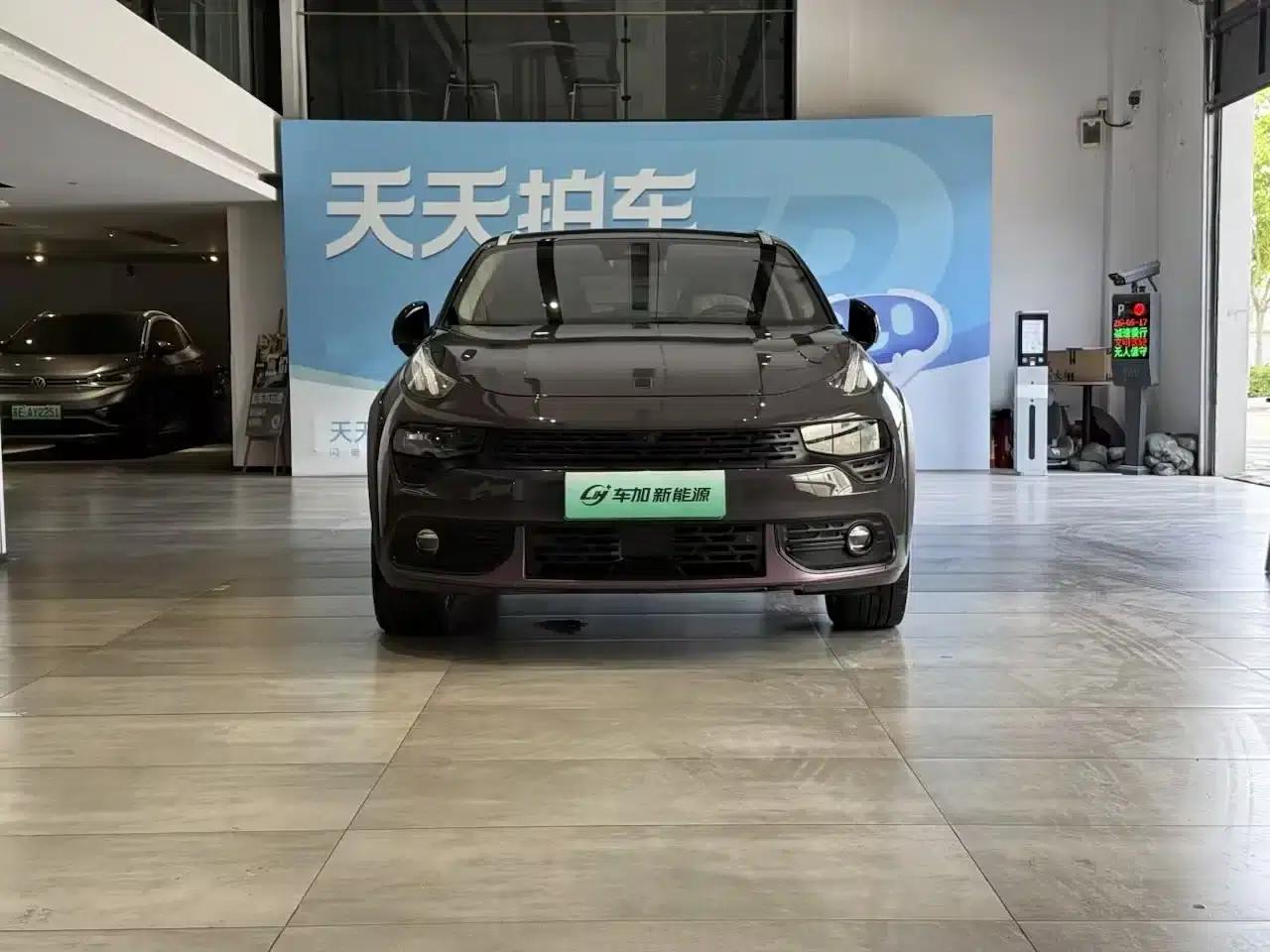 Lynk & Co 02 PHEV 2019 1.5T Pro — миниатюра 2