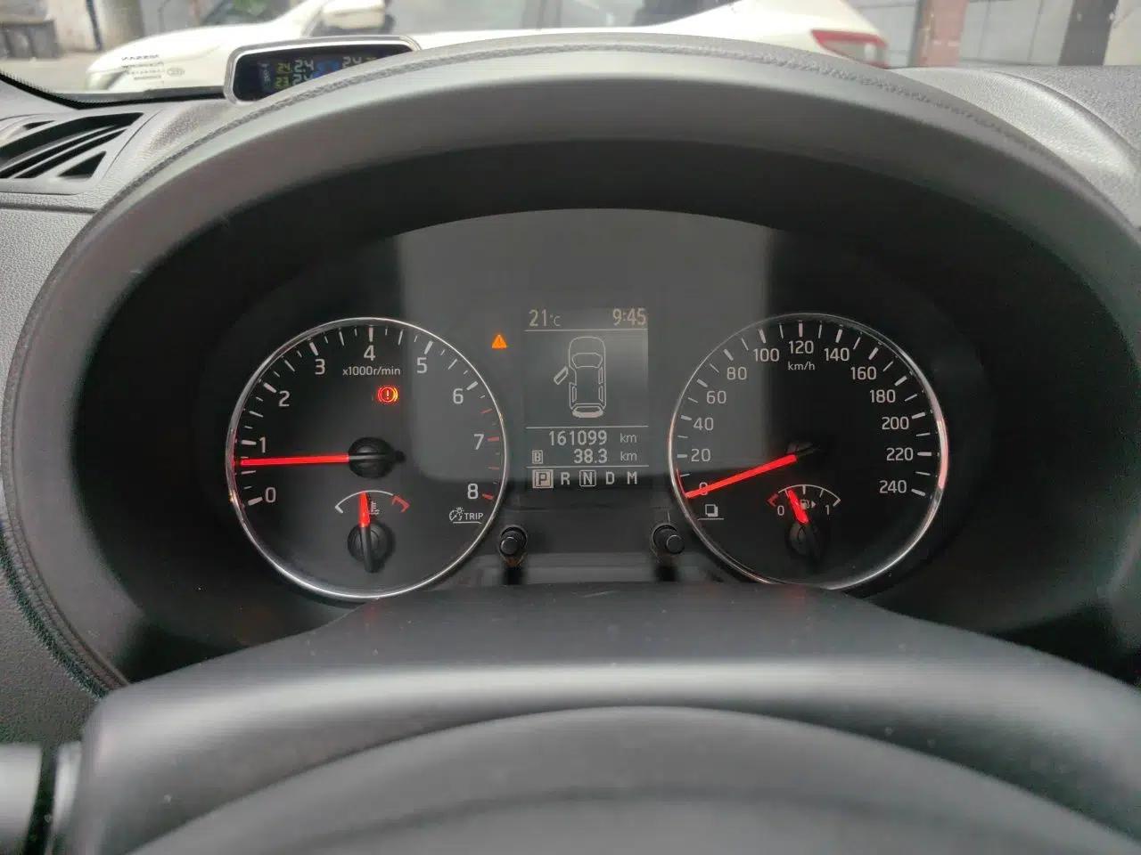Nissan X-Trail 2012 2.5L CVT Luxury Edition 4WD — миниатюра 12