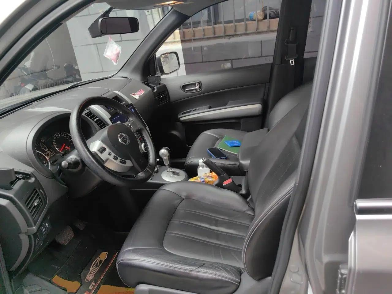 Nissan X-Trail 2012 2.5L CVT Luxury Edition 4WD — миниатюра 16