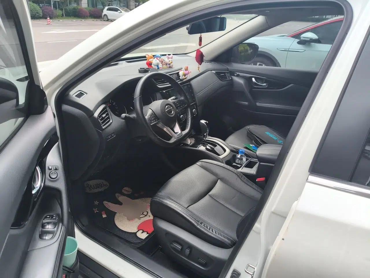 Nissan X-Trail 2019 2.0L CVT Smart Connect Comfort Edition 2WD — миниатюра 16