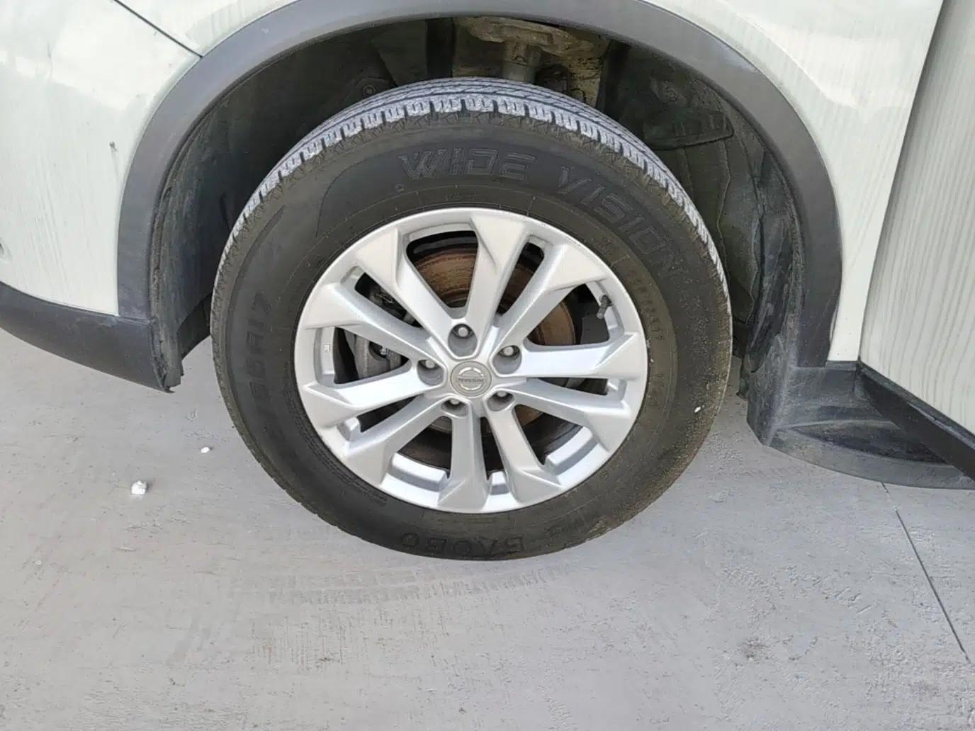 Nissan X-Trail 2015 2.0L CVT Comfort MAX Edition 2WD — миниатюра 8