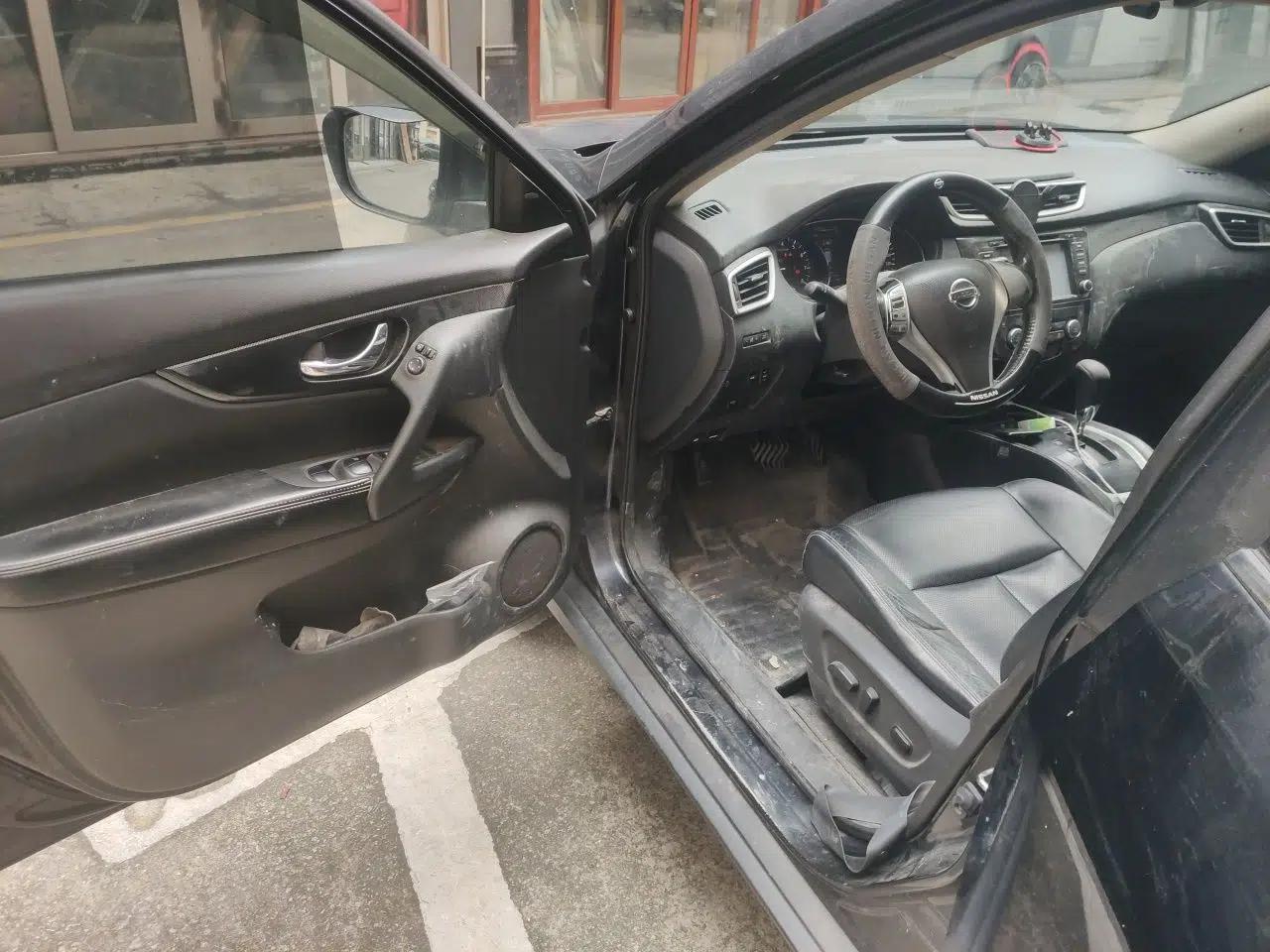 Nissan X-Trail 2014 2.5L CVT Luxury Edition 4WD — миниатюра 17